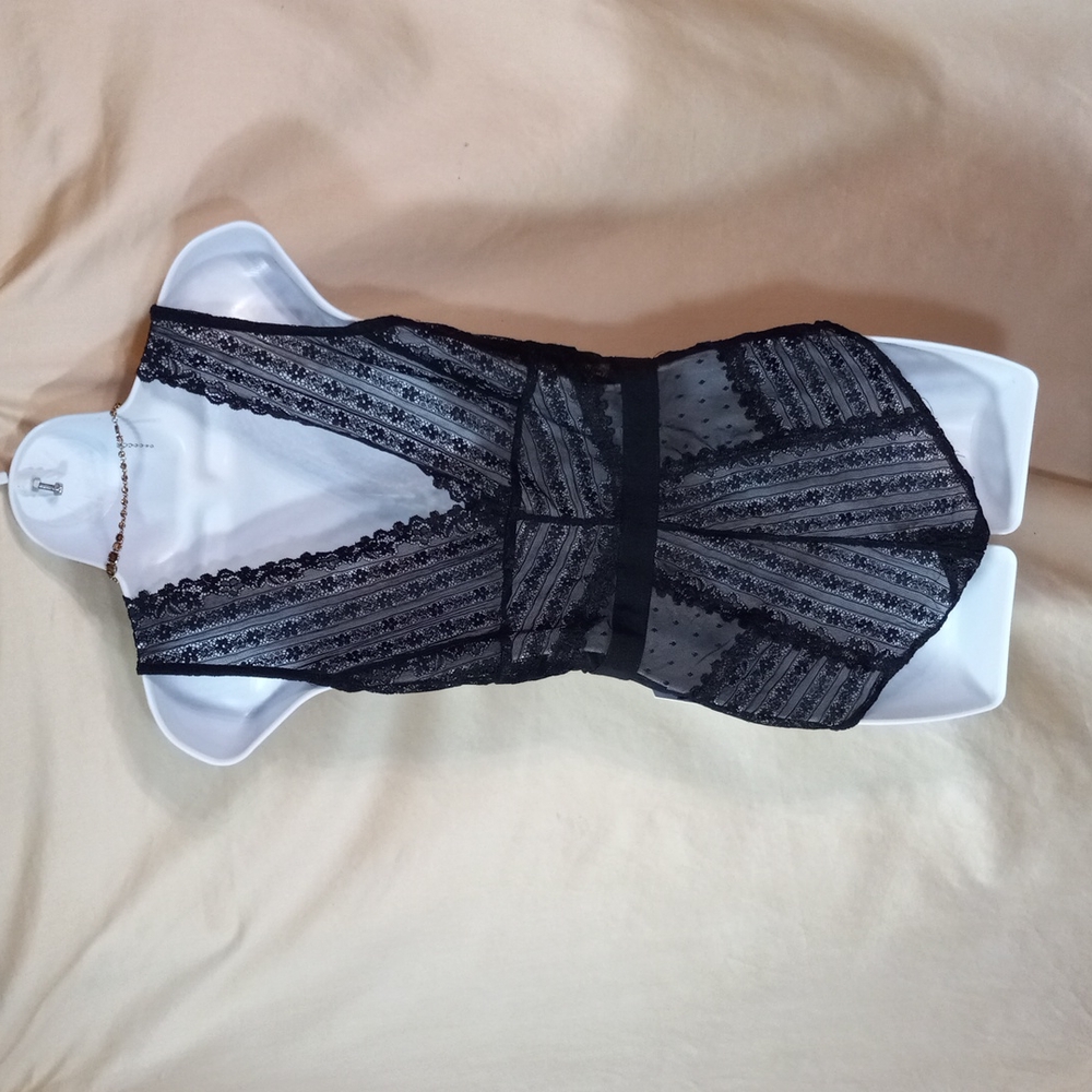 Allison Collection (New) - Picture 8 of 8